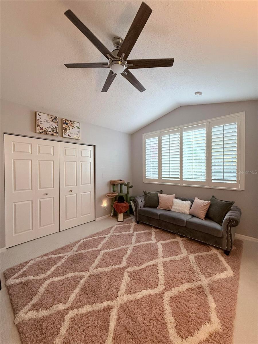 Image 21 of 55 For 6517 Spring Oak Court