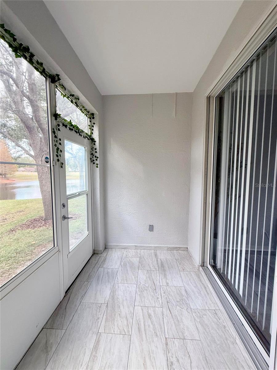 Image 36 of 55 For 6517 Spring Oak Court