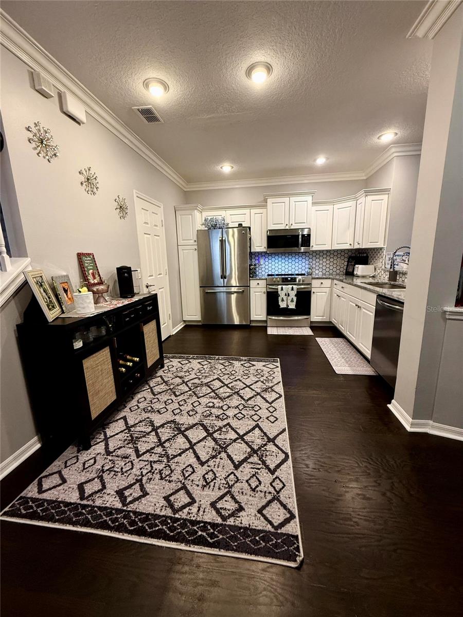 Image 6 of 55 For 6517 Spring Oak Court