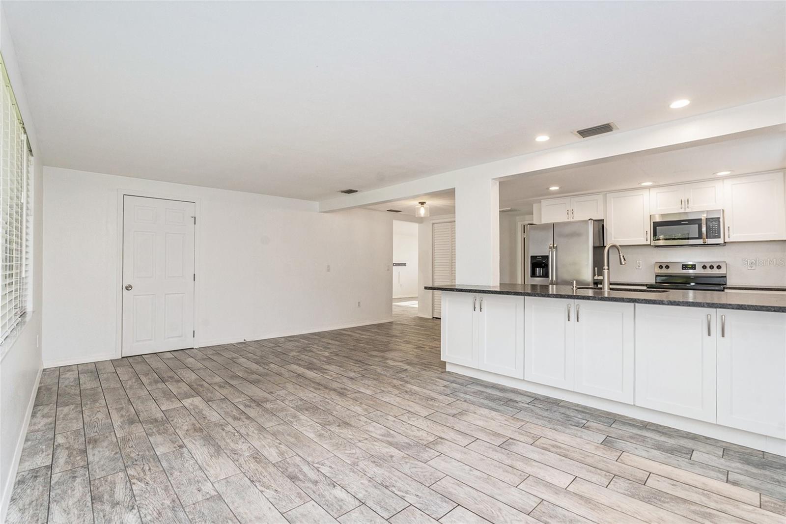 Image 11 of 26 For 3036 Blue Bird Drive