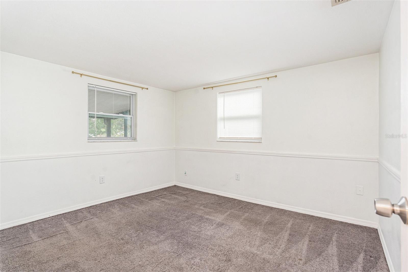 Image 19 of 26 For 3036 Blue Bird Drive