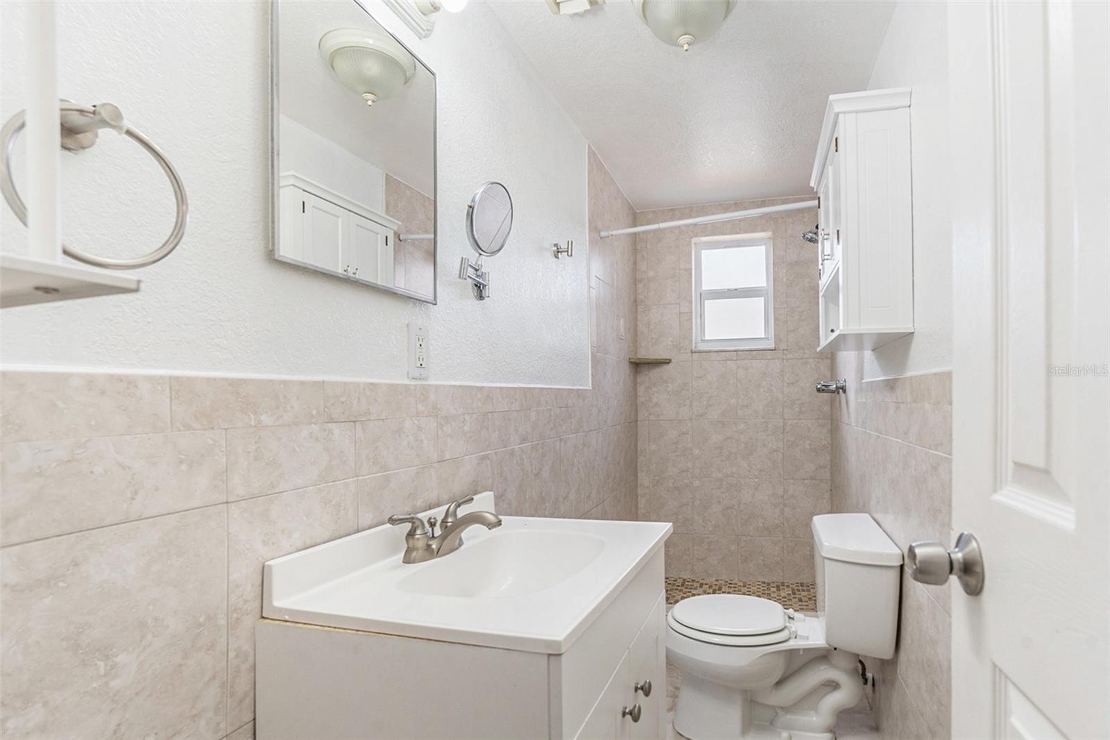 Image 21 of 26 For 3036 Blue Bird Drive