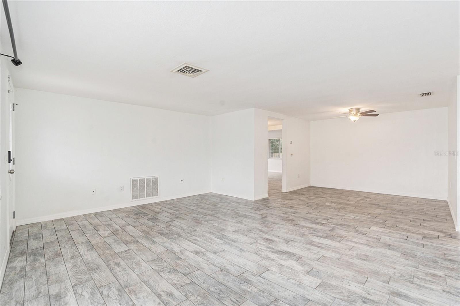 Image 6 of 26 For 3036 Blue Bird Drive