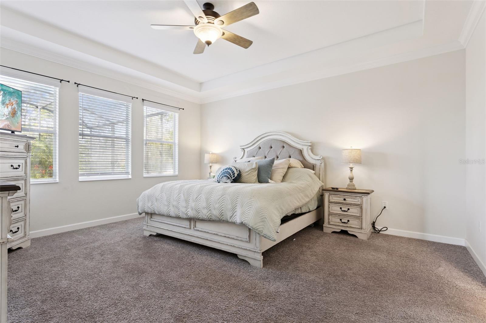 Image 19 of 54 For 5864 Alenlon Way