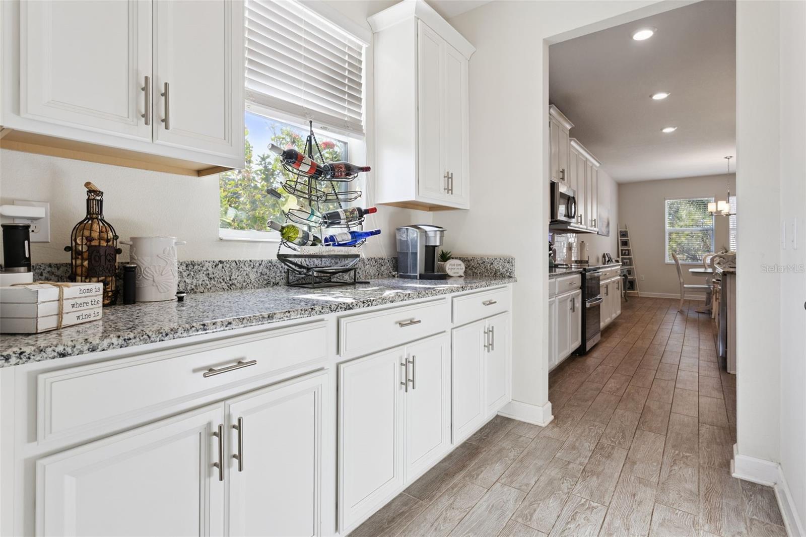 Image 7 of 54 For 5864 Alenlon Way