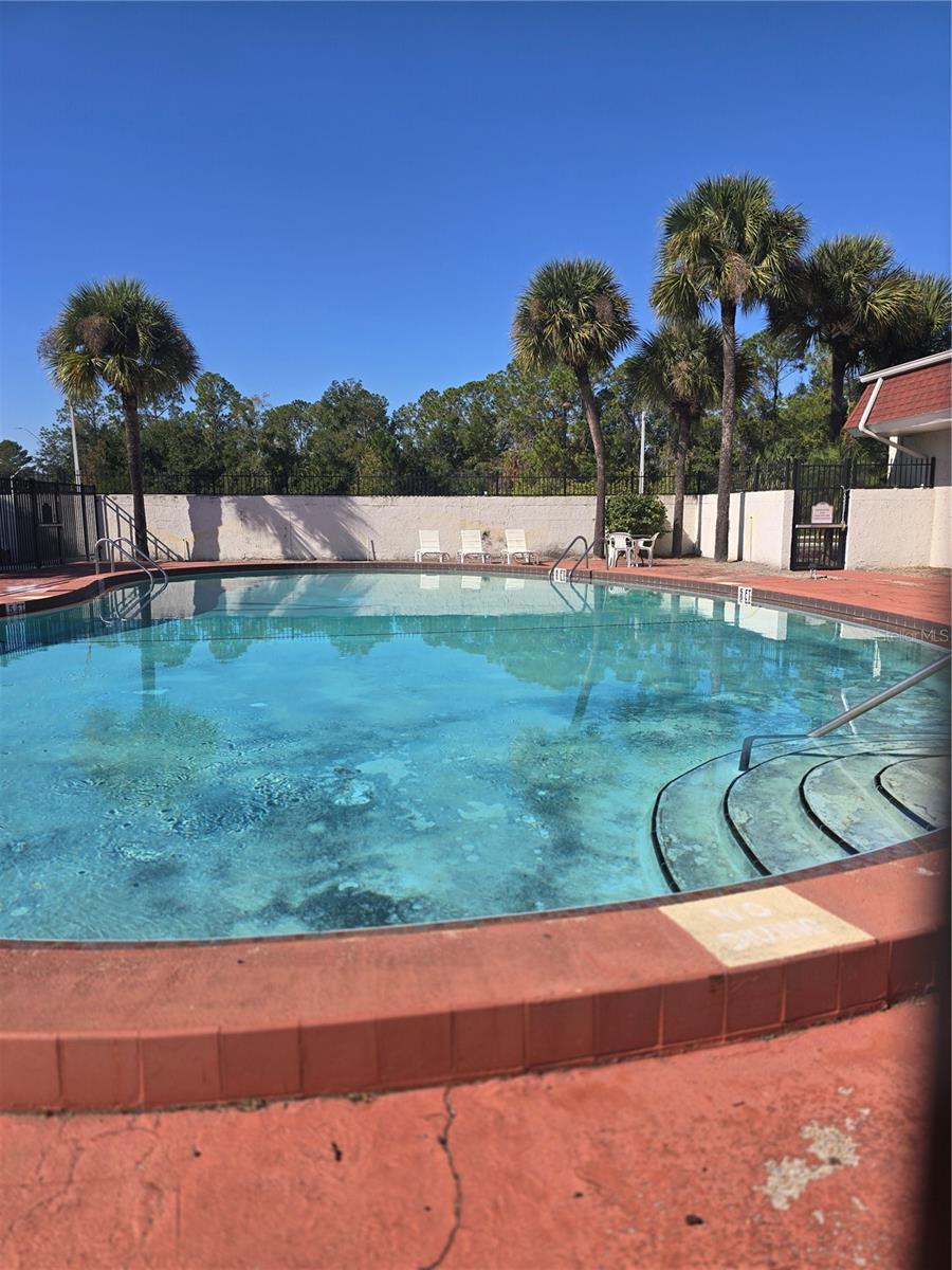 Image 5 of 8 For 2225 Holden Avenue 209