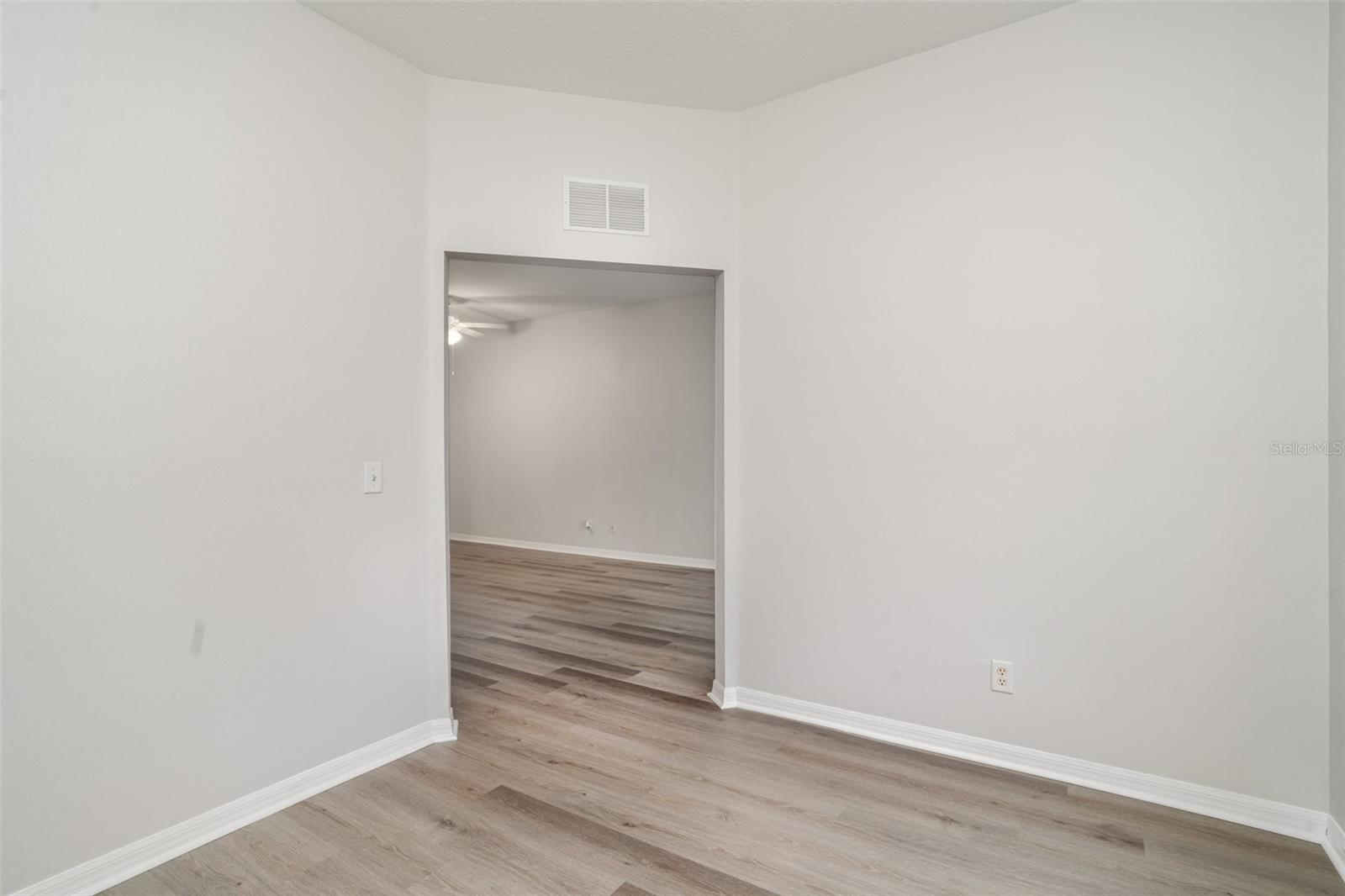 Image 12 of 25 For 9317 Stone River Place