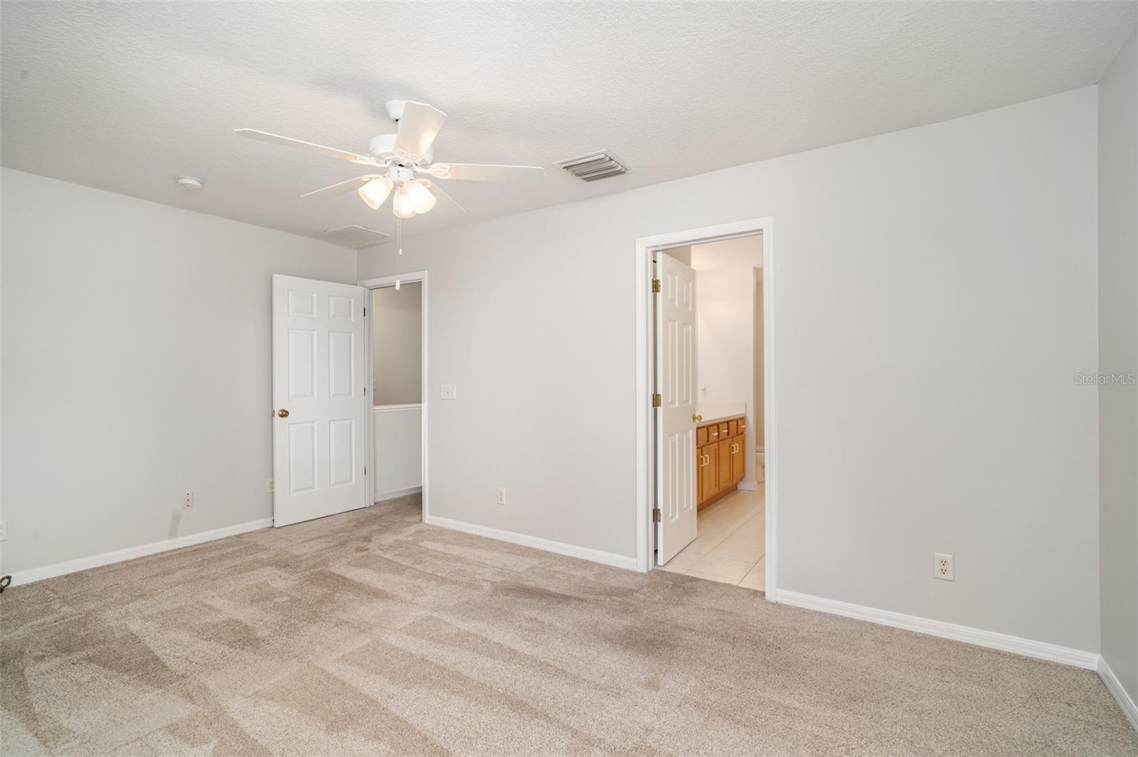 Image 16 of 25 For 9317 Stone River Place