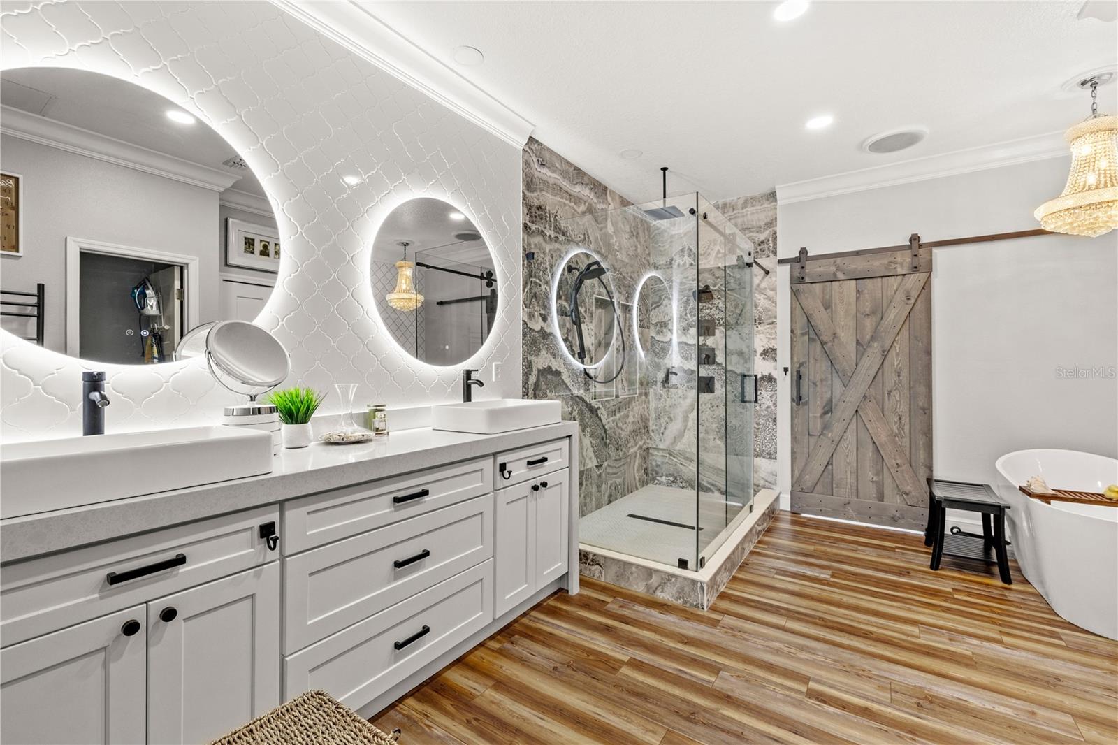 Image 16 of 55 For 1960 Windward Oaks Court