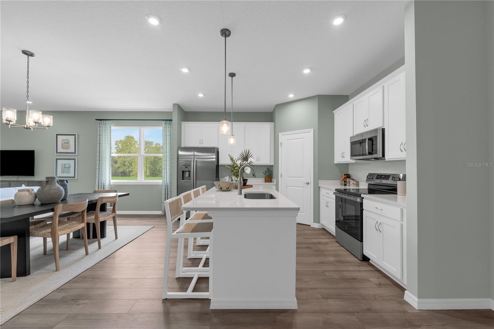 Image 7 of 40 For 9213 Harris Hawk Drive