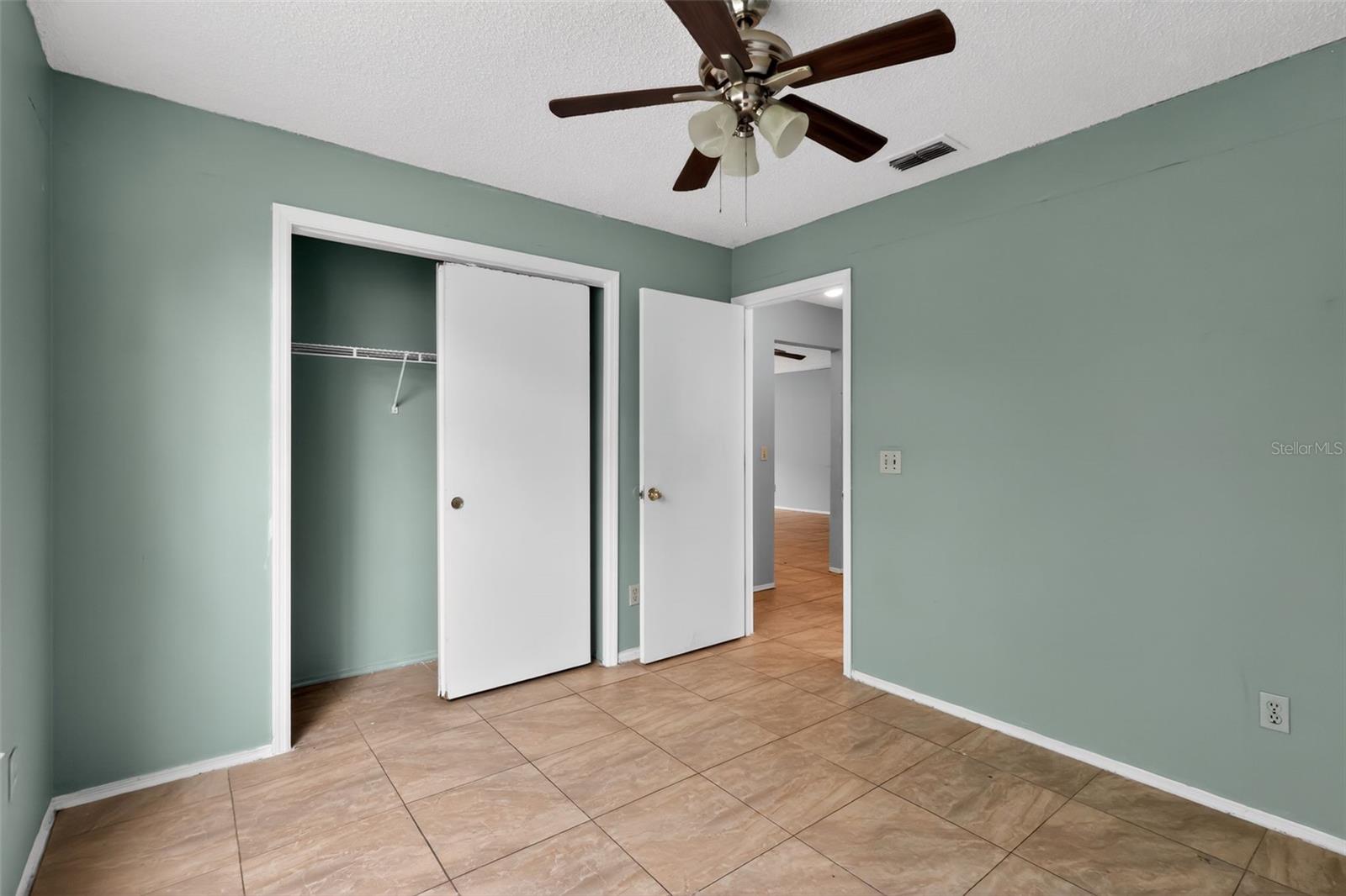 Image 12 of 26 For 6516 Piccadilly Lane