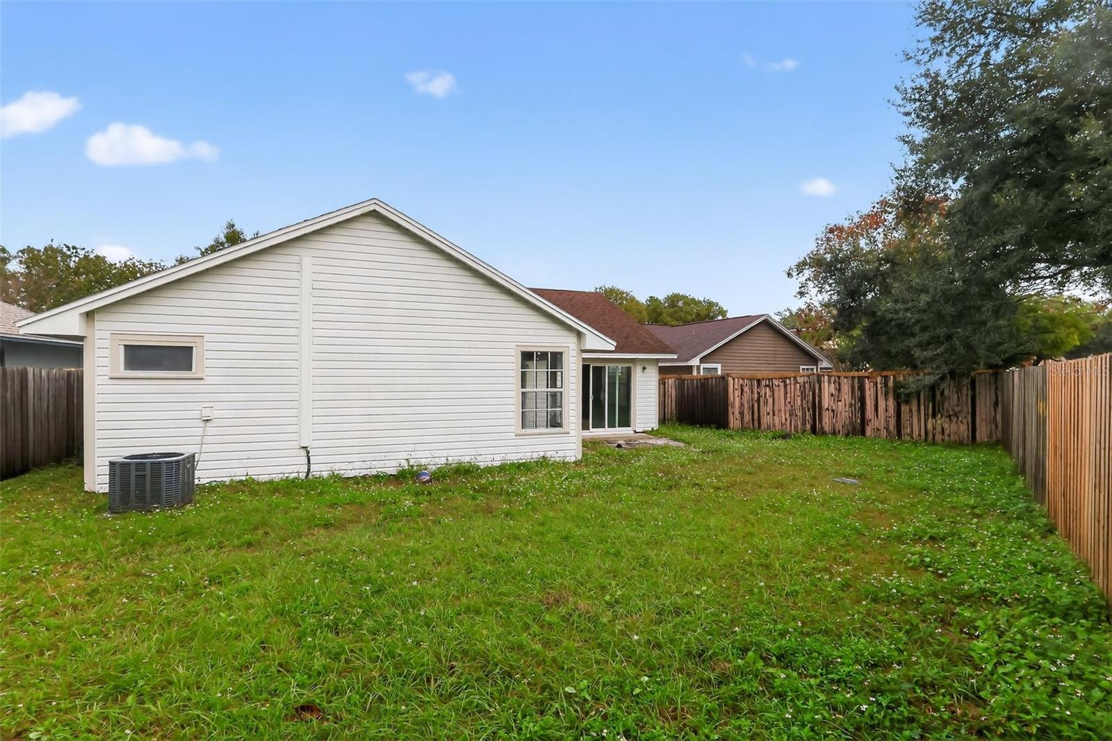 Image 24 of 26 For 6516 Piccadilly Lane