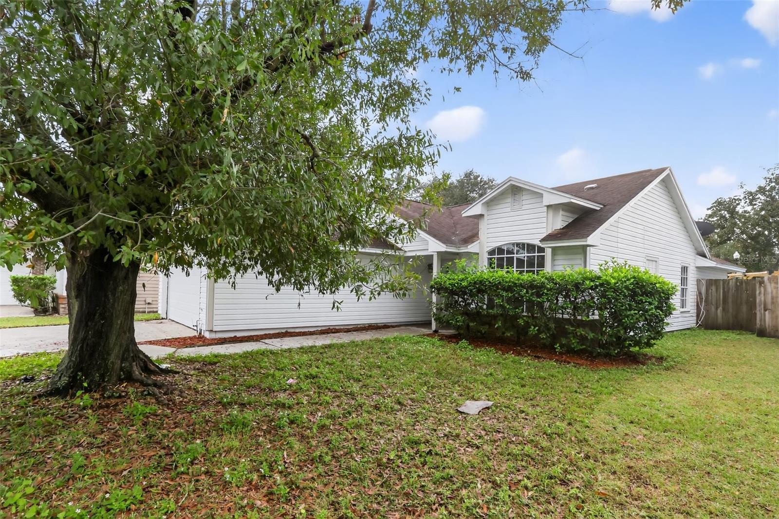 Image 25 of 26 For 6516 Piccadilly Lane