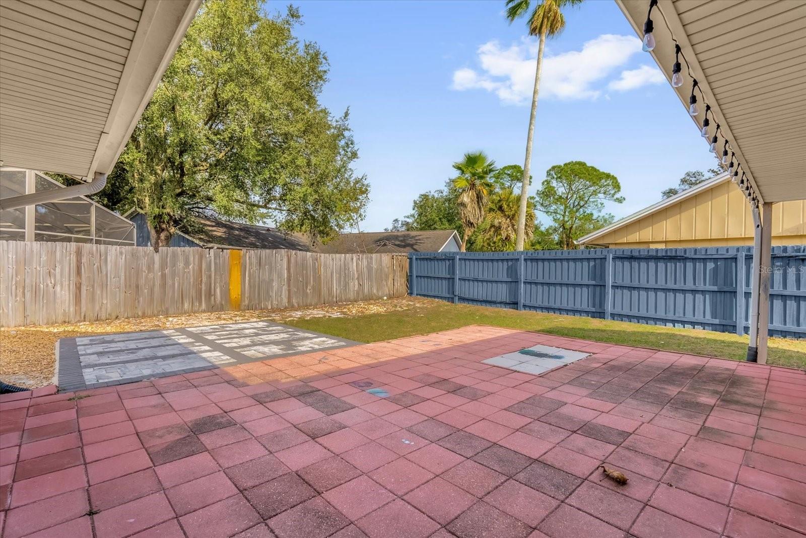 Image 19 of 27 For 705 Crestwood Way