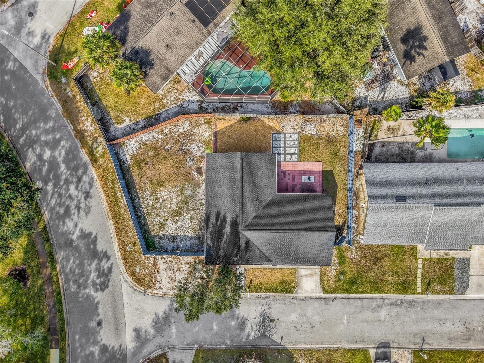 Image 25 of 27 For 705 Crestwood Way