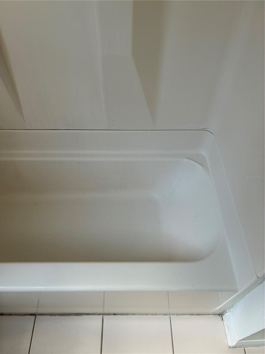 Image 42 of 80 For 812 Marion Street