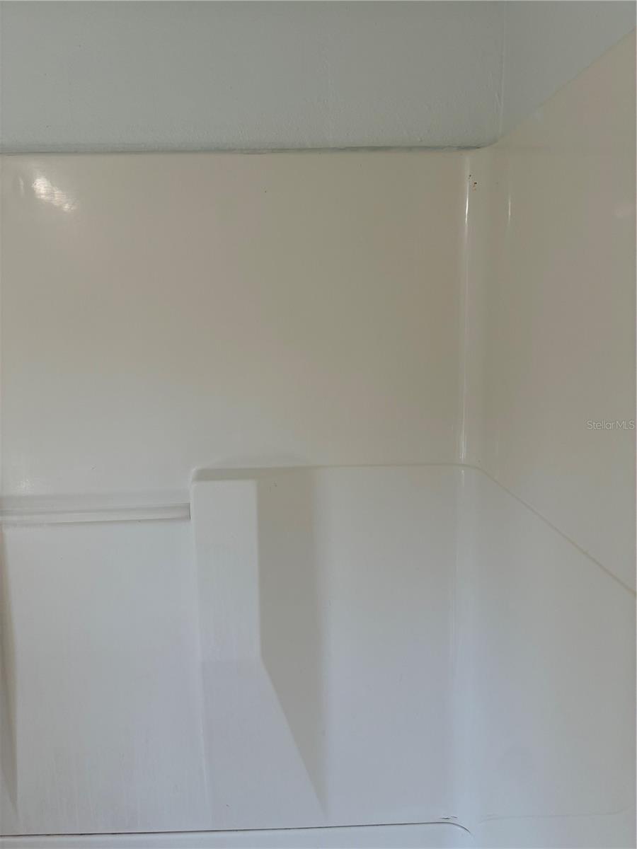 Image 43 of 80 For 812 Marion Street