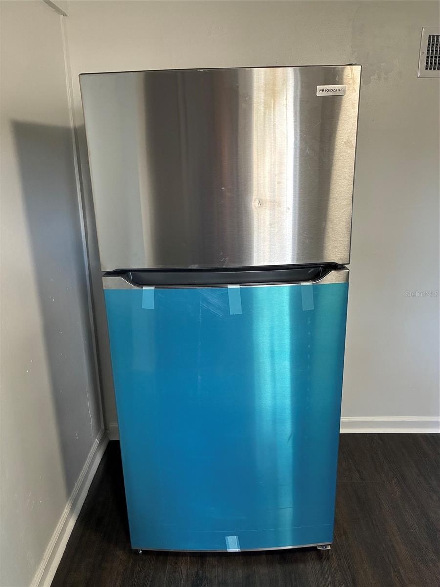 Image 63 of 80 For 812 Marion Street