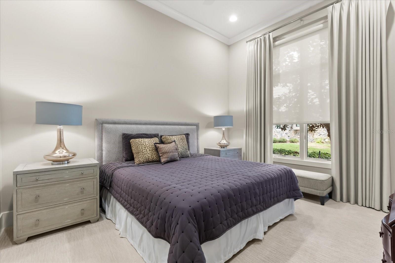 Image 36 of 73 For 9264 Sloane Street