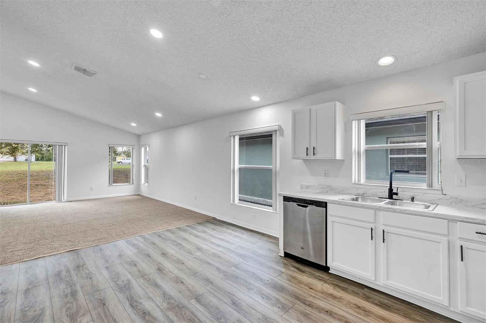 Image 10 of 38 For 4254 Northern Dancer Way