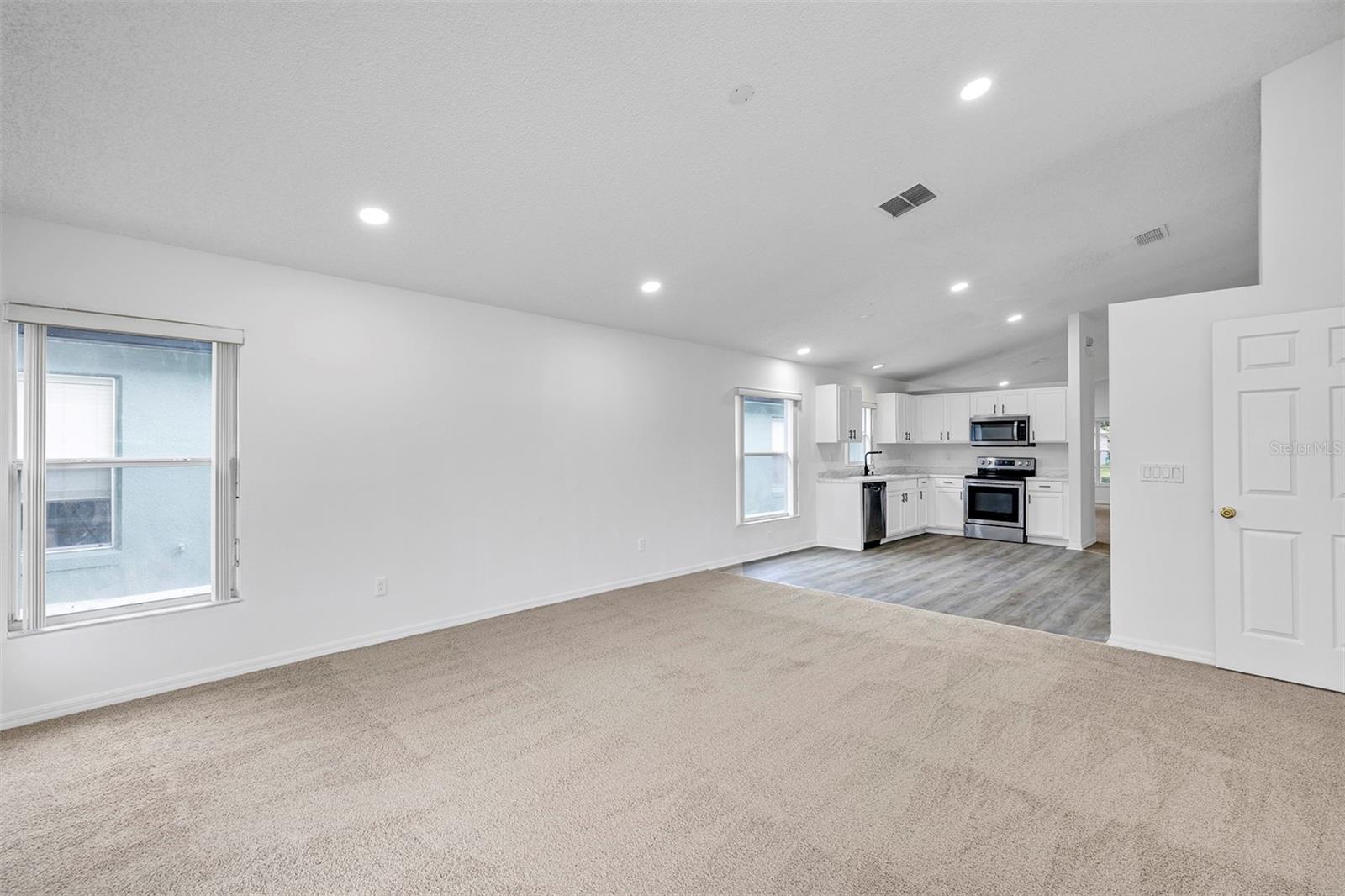 Image 13 of 38 For 4254 Northern Dancer Way