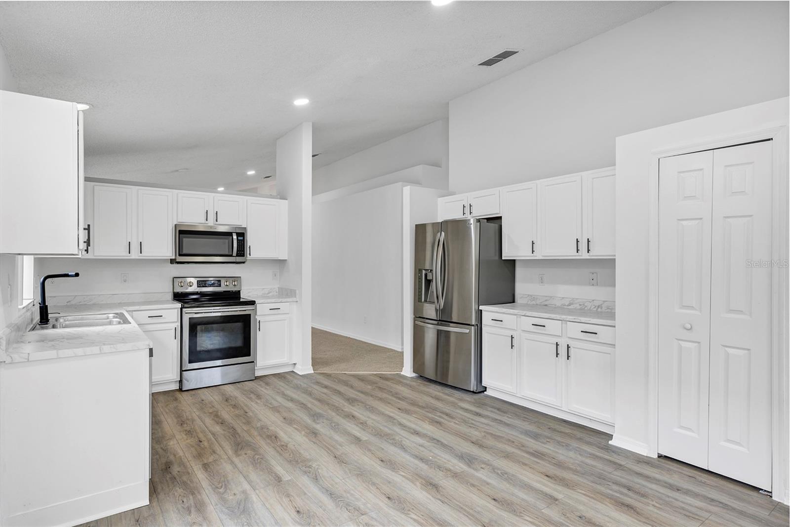 Image 9 of 38 For 4254 Northern Dancer Way