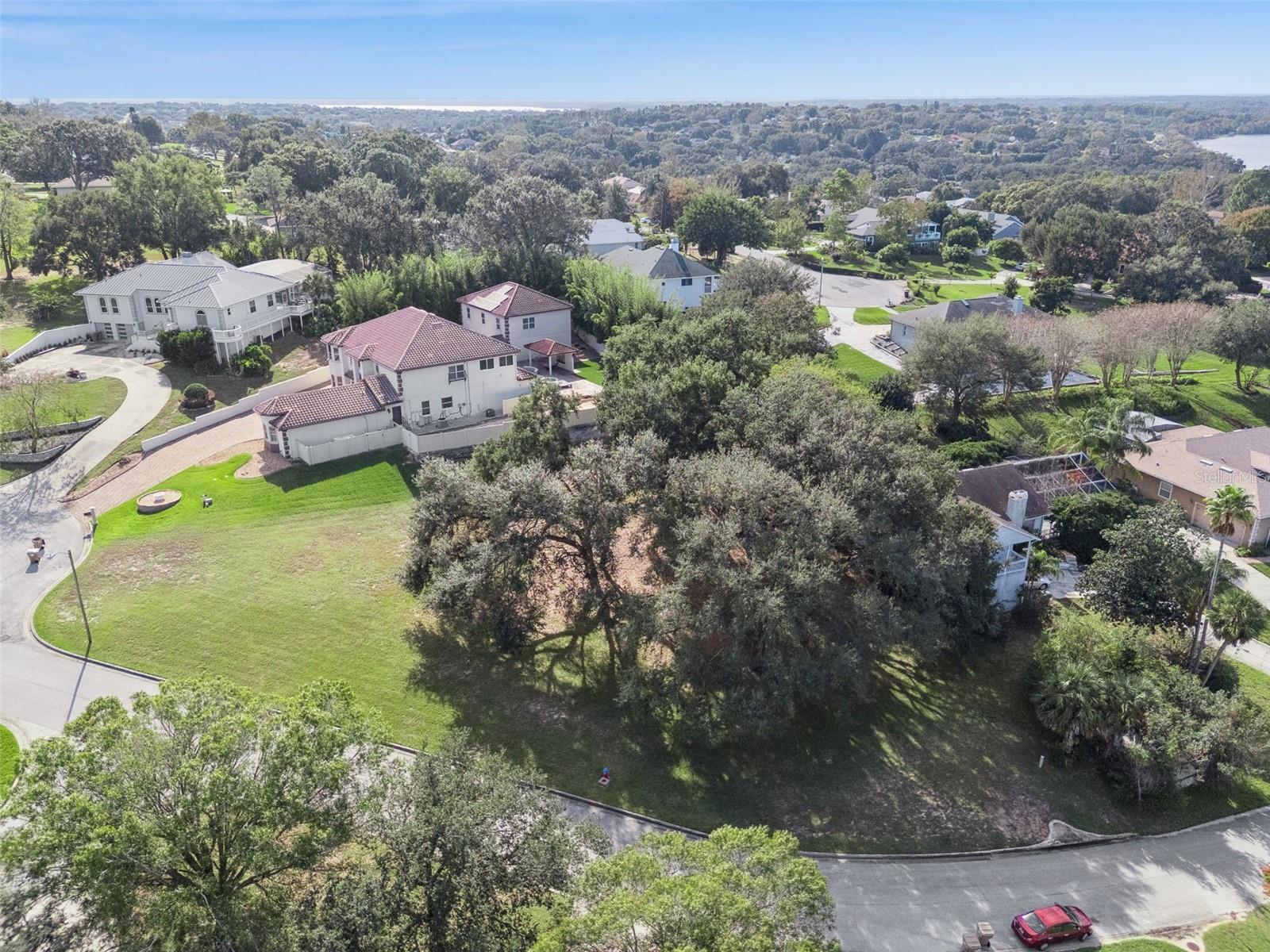 Image 3 of 23 For Katherine Circle