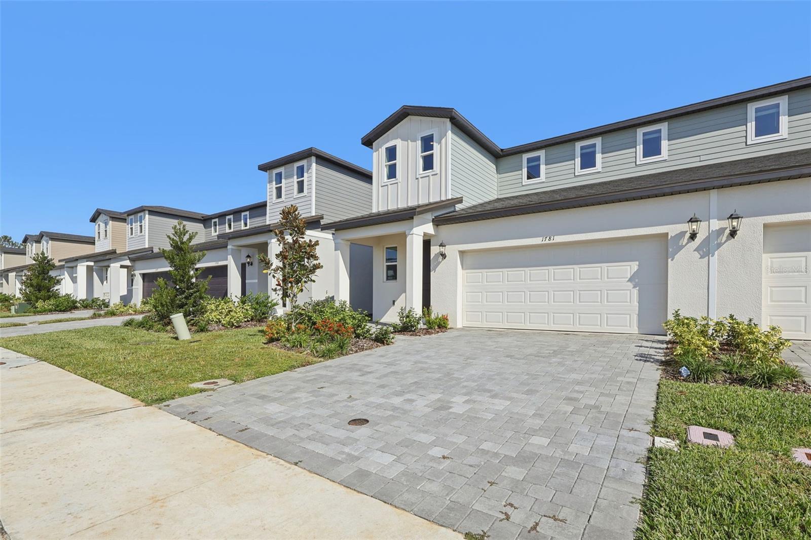 Image 2 of 32 For 1781 Archer Drive