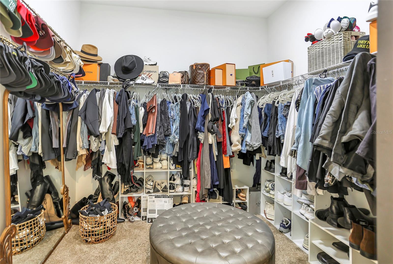 Image 30 of 60 For 18907 Rawson Street