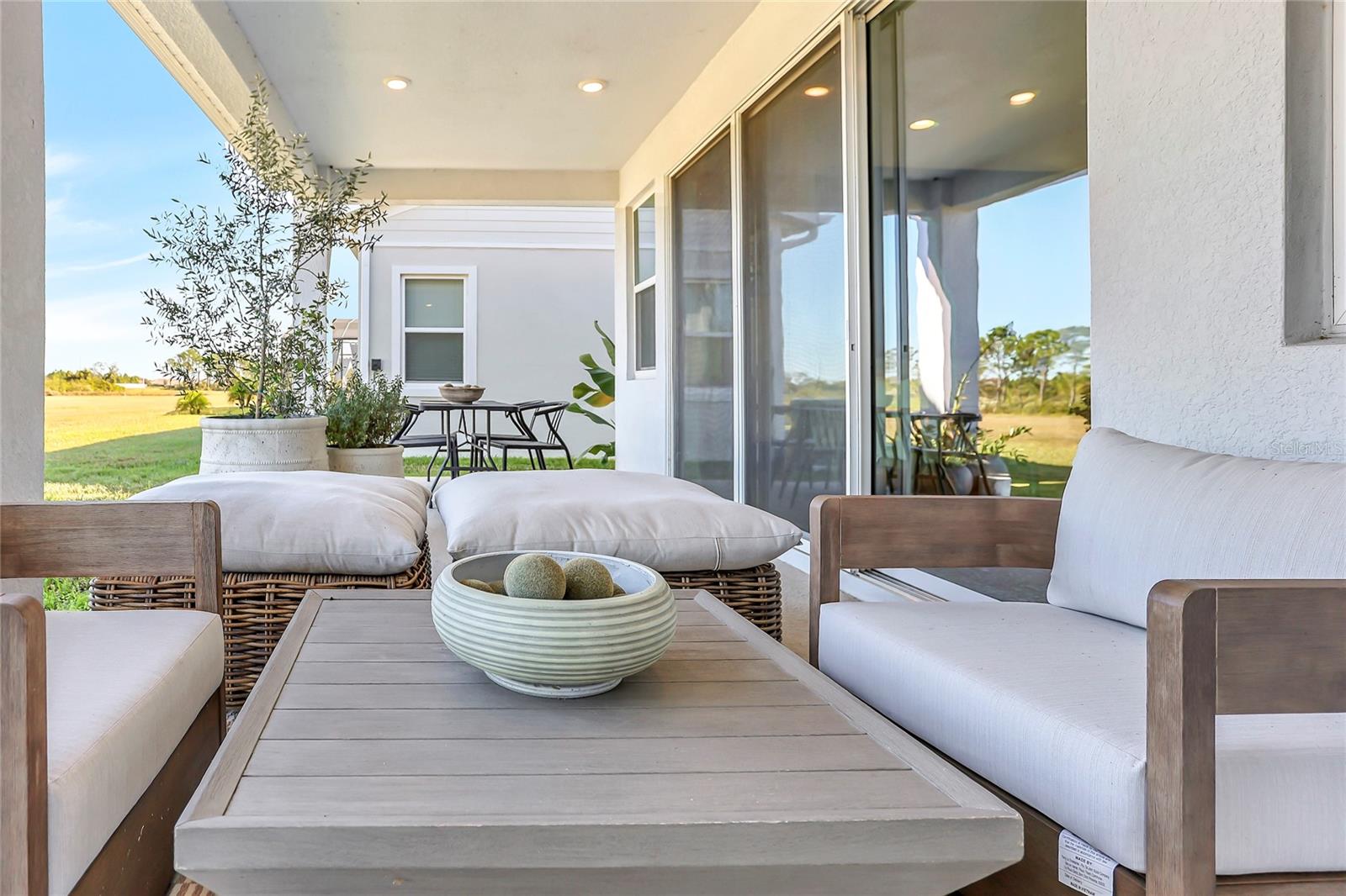 Image 37 of 60 For 18907 Rawson Street