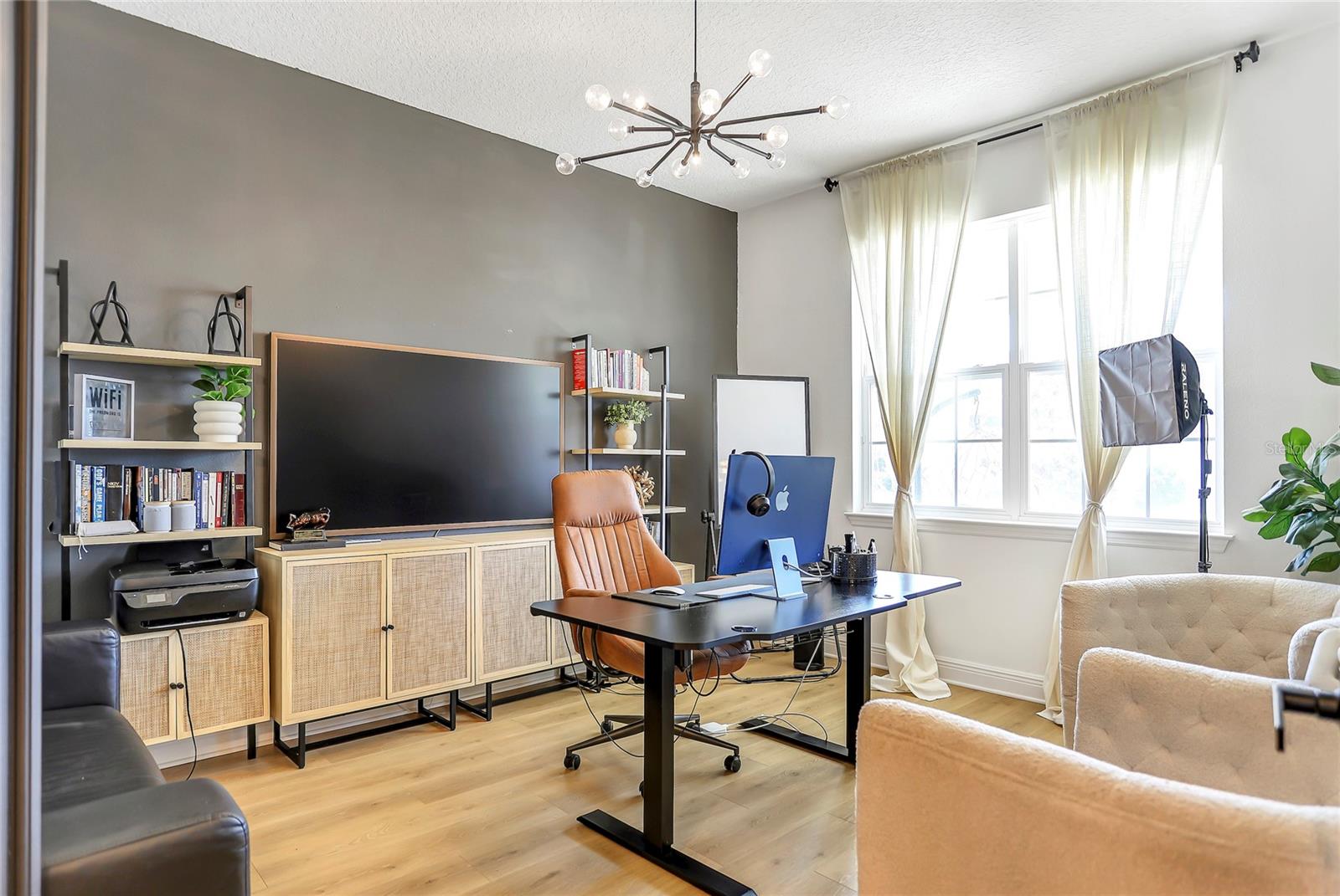 Image 49 of 60 For 18907 Rawson Street