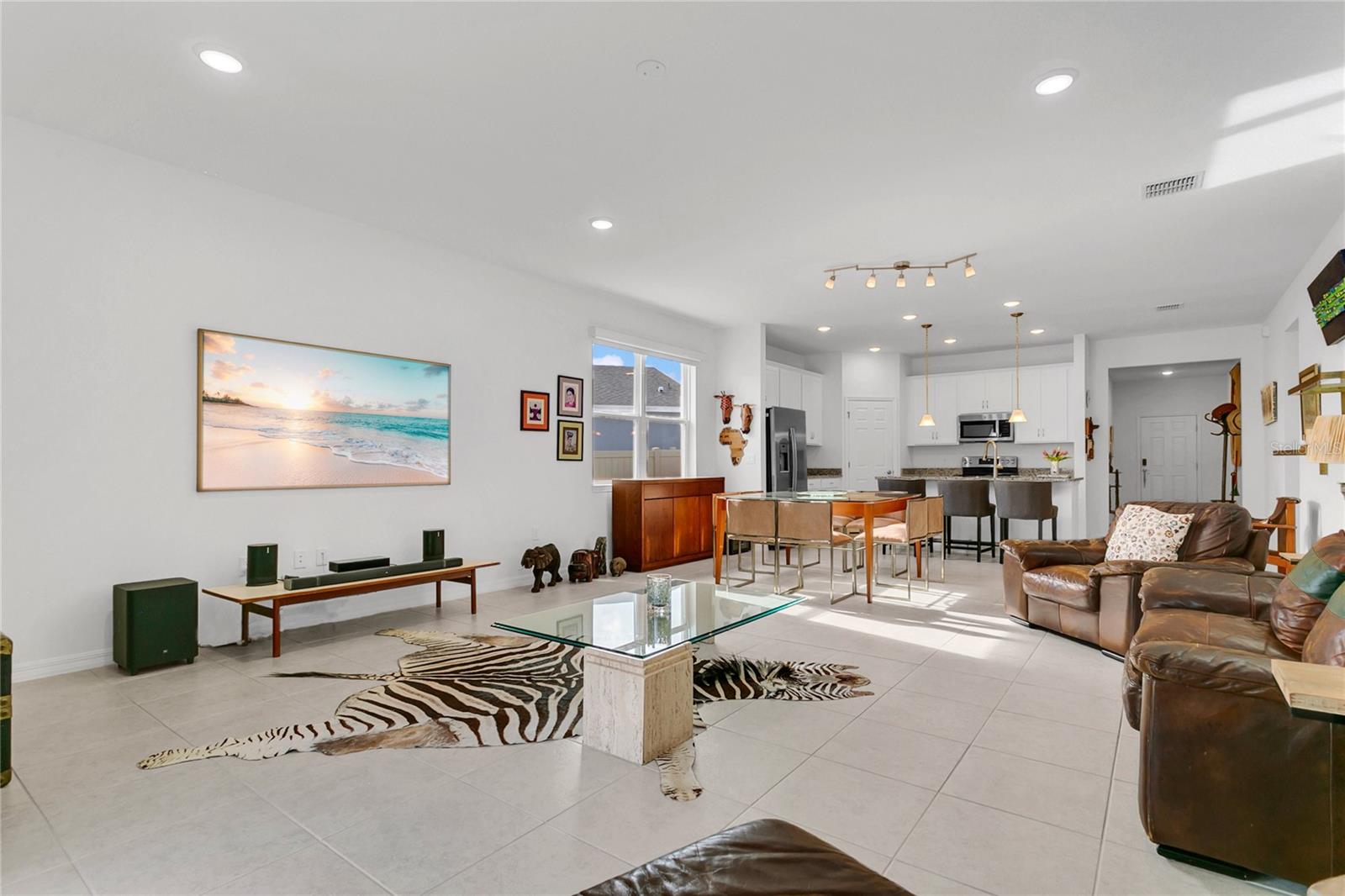 Image 6 of 33 For 1580 Blue Lagoon Circle