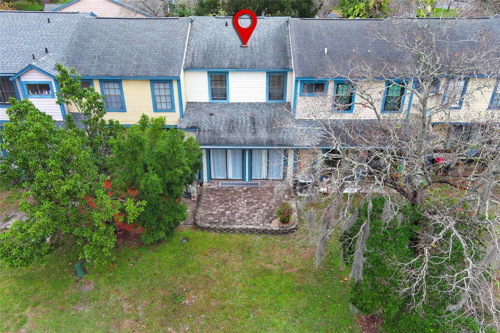 Image 44 of 54 For 982 Congress Court