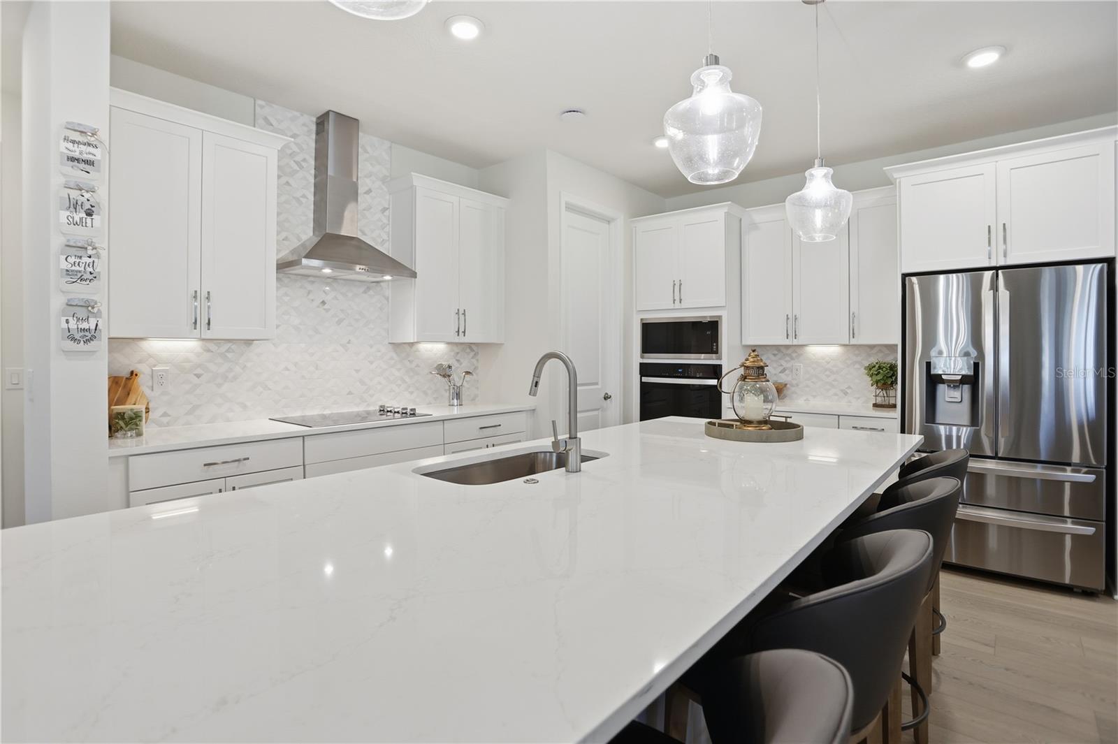 Image 10 of 52 For 2985 Water Clover Court