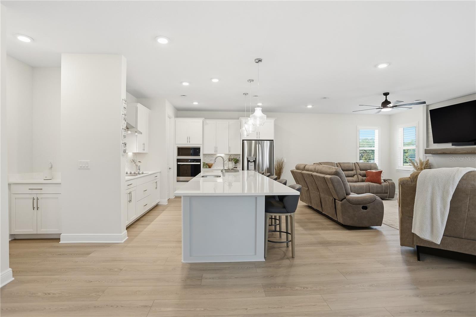 Image 16 of 52 For 2985 Water Clover Court