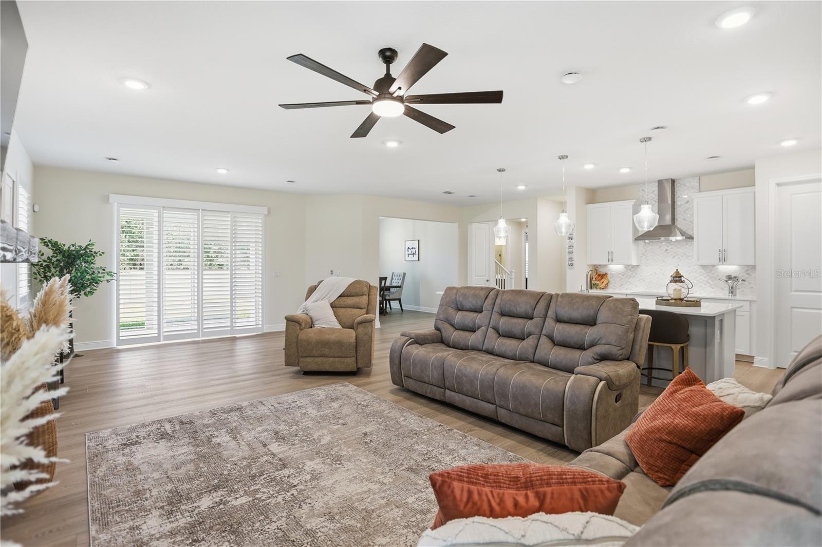 Image 20 of 52 For 2985 Water Clover Court