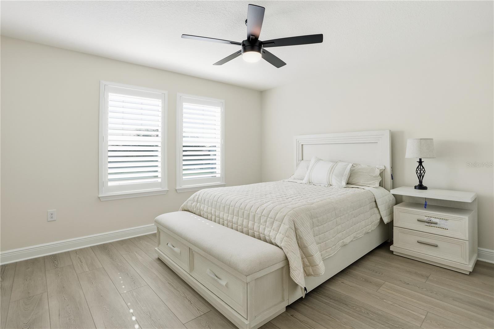 Image 34 of 52 For 2985 Water Clover Court