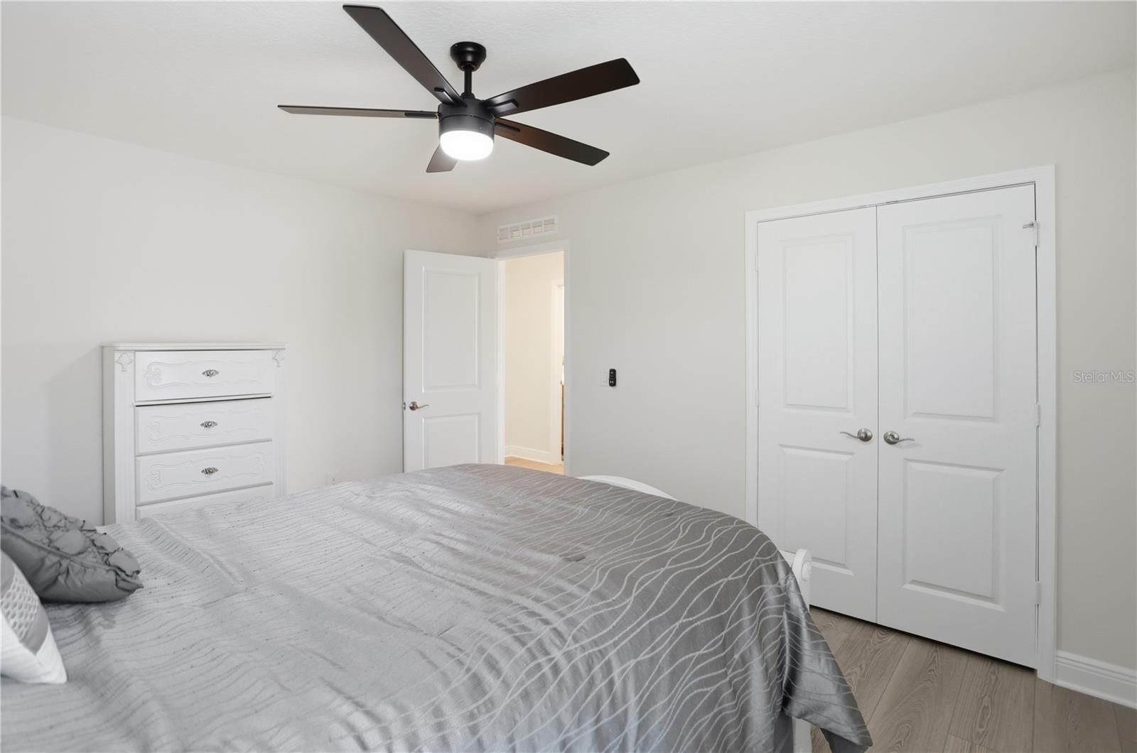 Image 37 of 52 For 2985 Water Clover Court