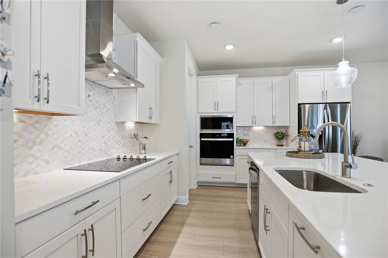 Image 7 of 52 For 2985 Water Clover Court