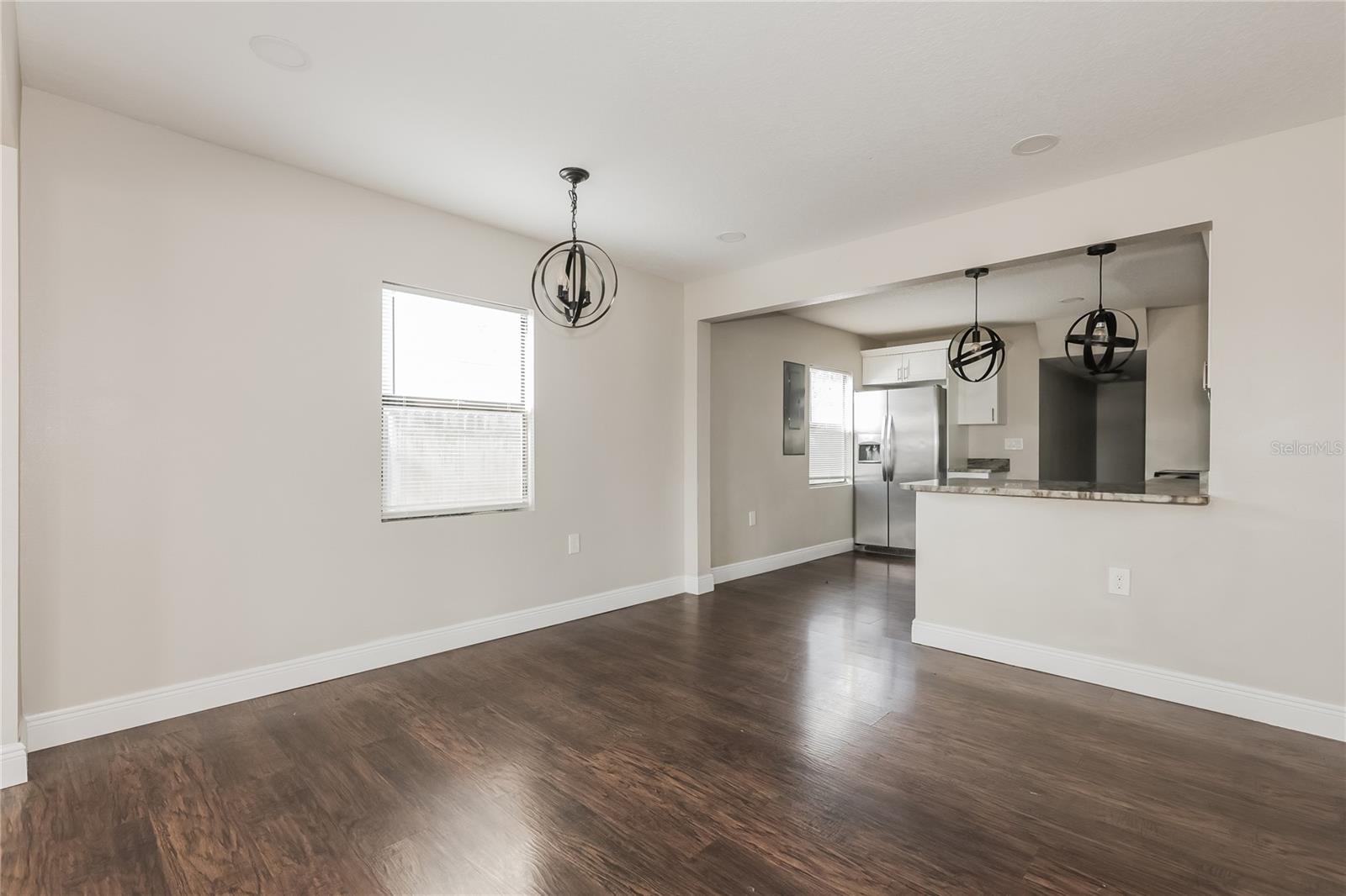 Image 4 of 16 For 4917 Emerson Avenue S