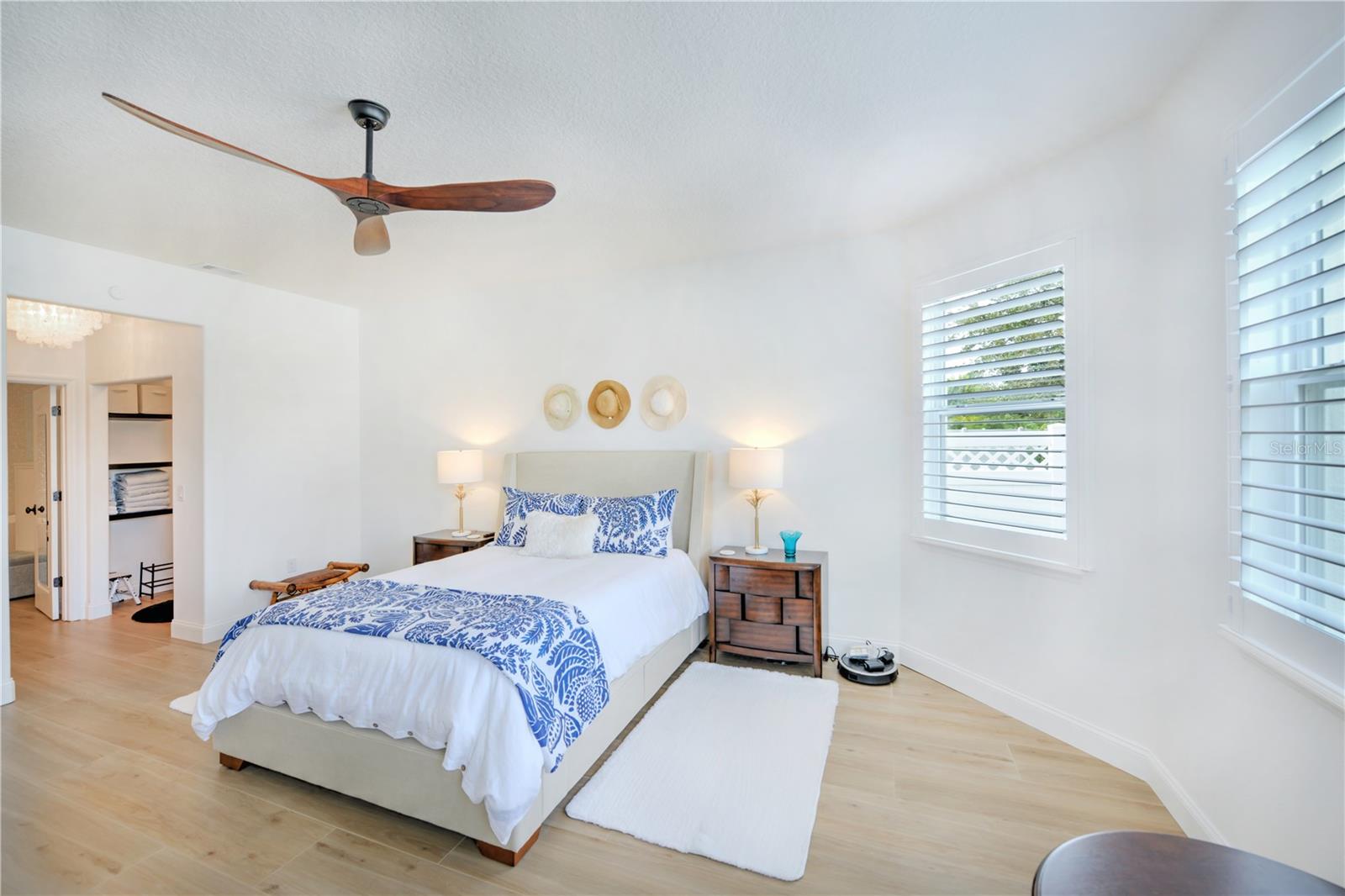 Image 24 of 47 For 3447 Luna Bella Lane