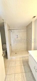 Image 4 of 9 For 5572 Metrowest Boulevard 20