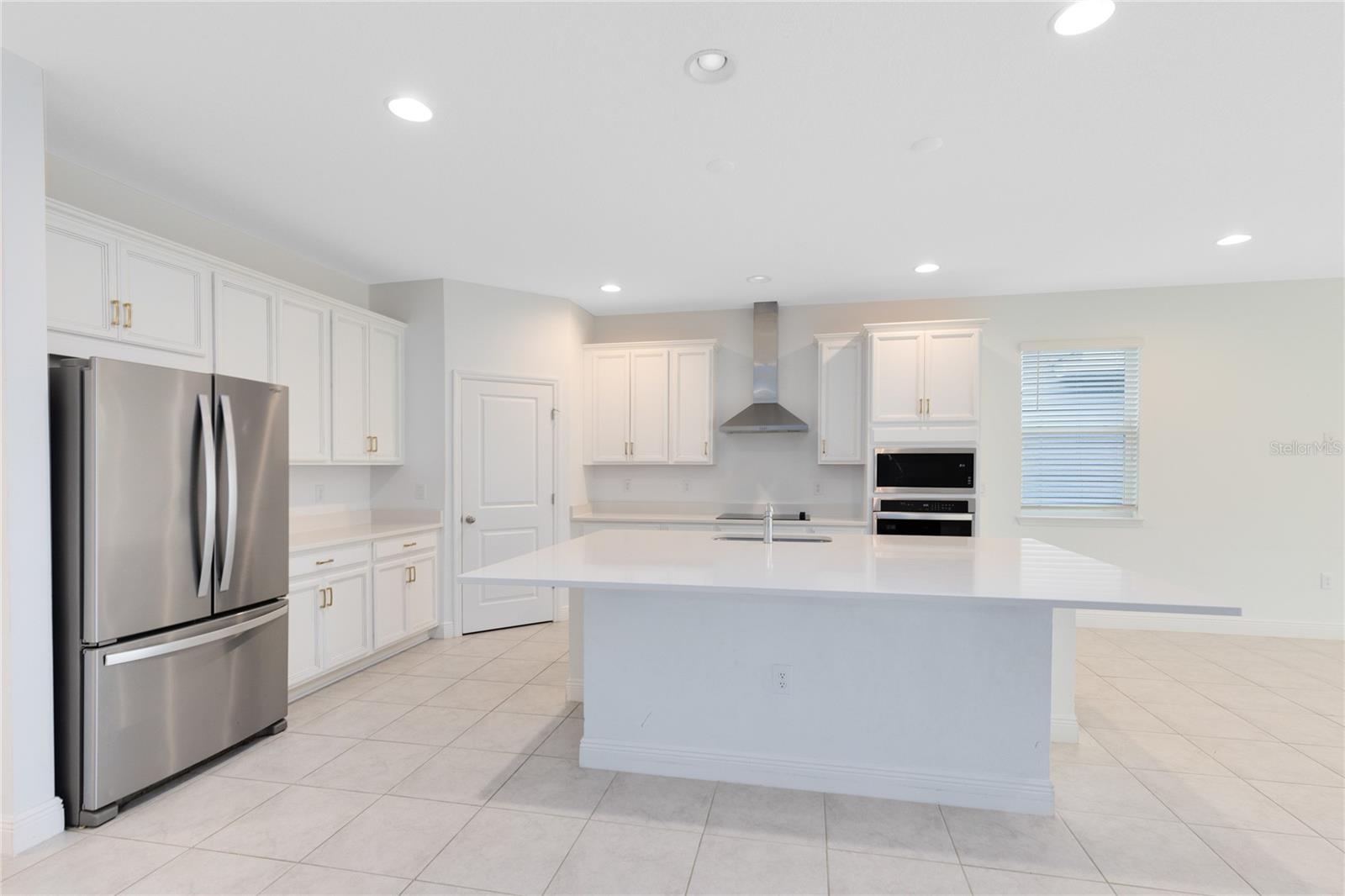 Image 2 of 29 For 19331 Banfield Place