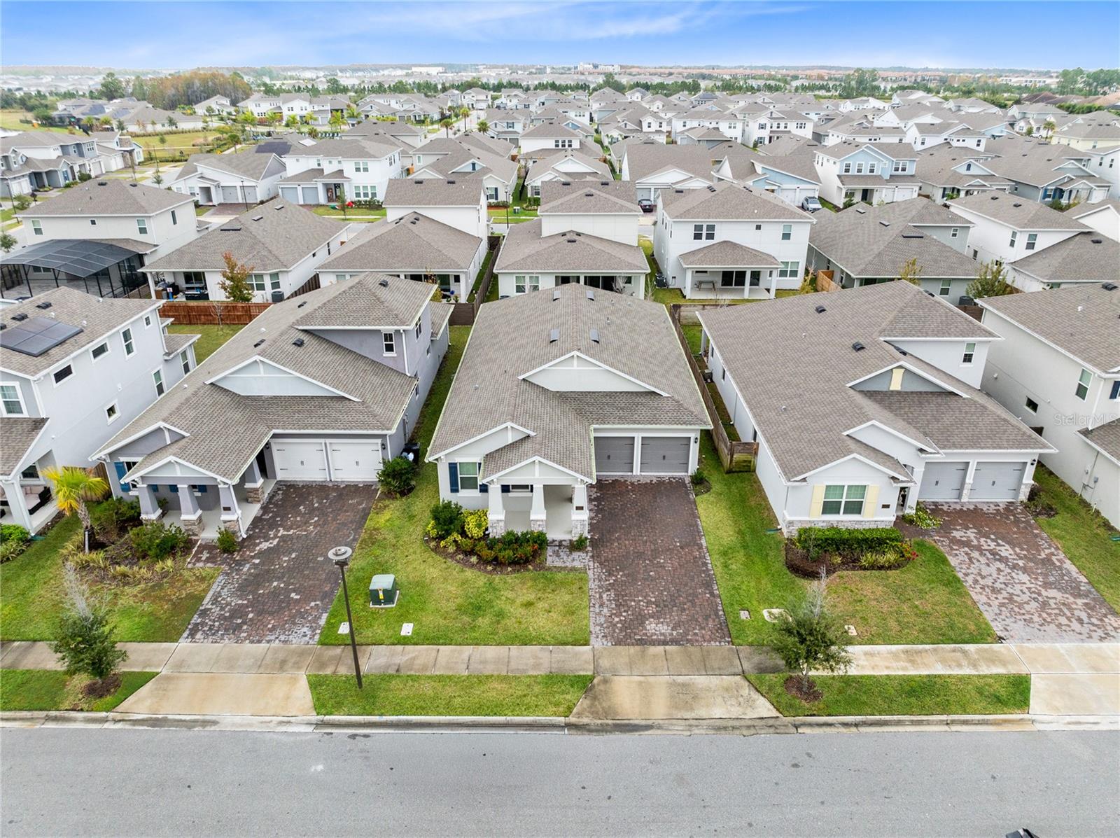 Image 23 of 29 For 19331 Banfield Place