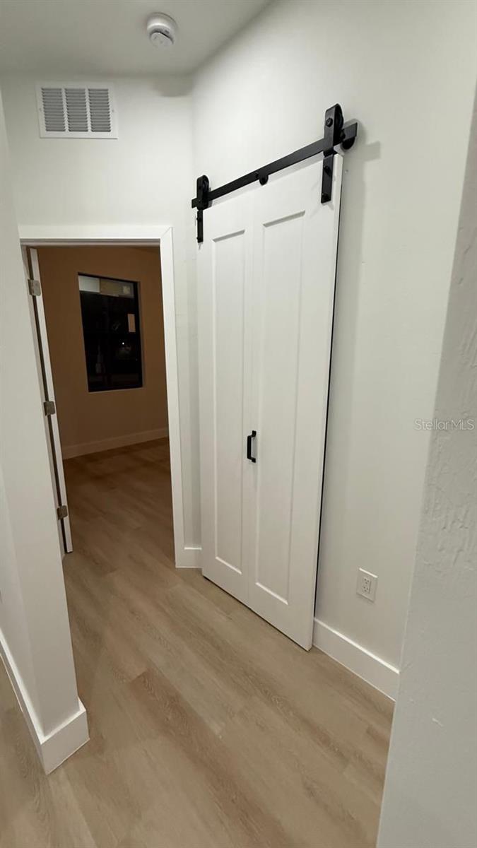 Image 28 of 39 For 1043 Albany Avenue