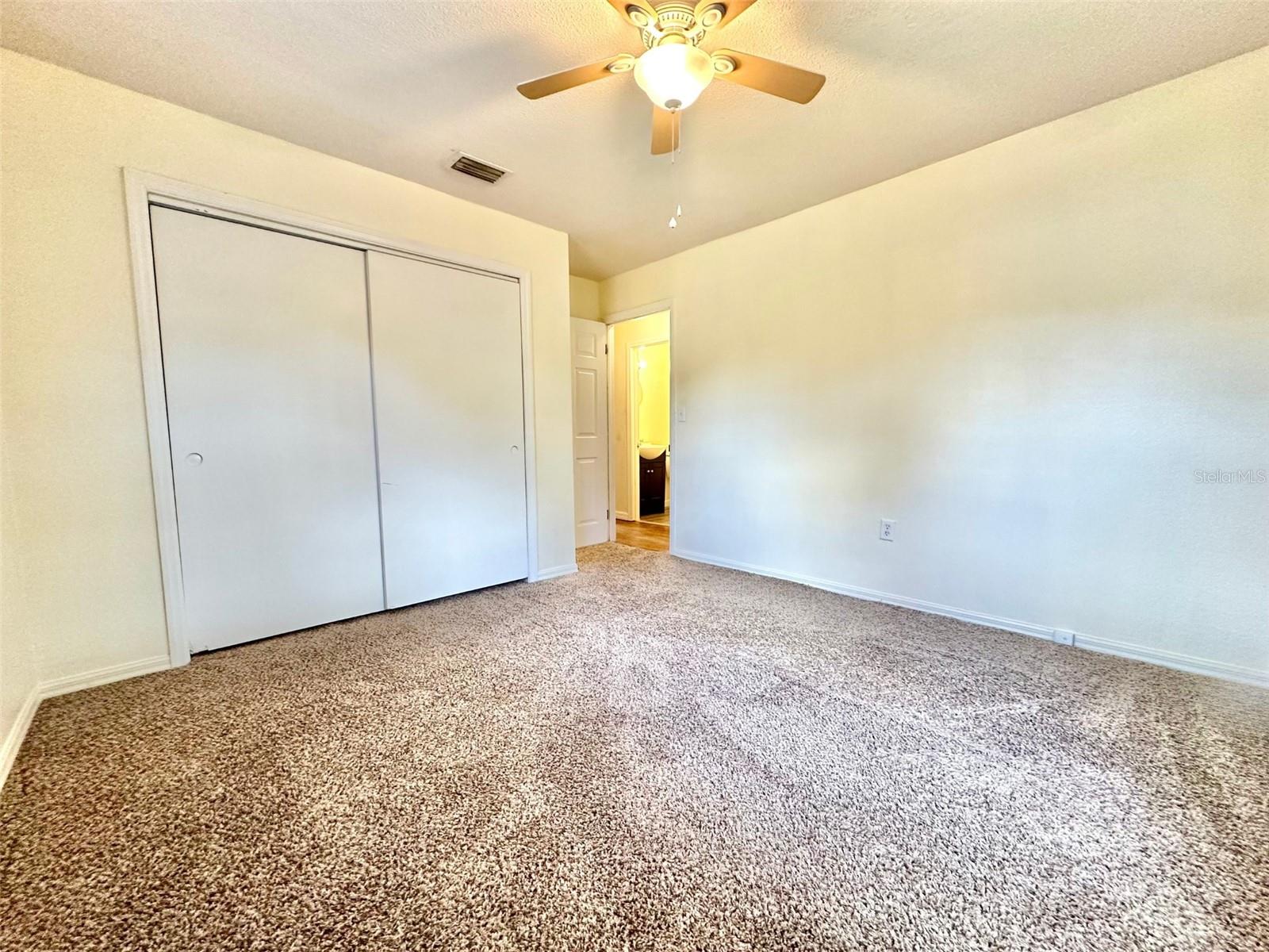 Image 9 of 16 For 916 Wisconsin Avenue