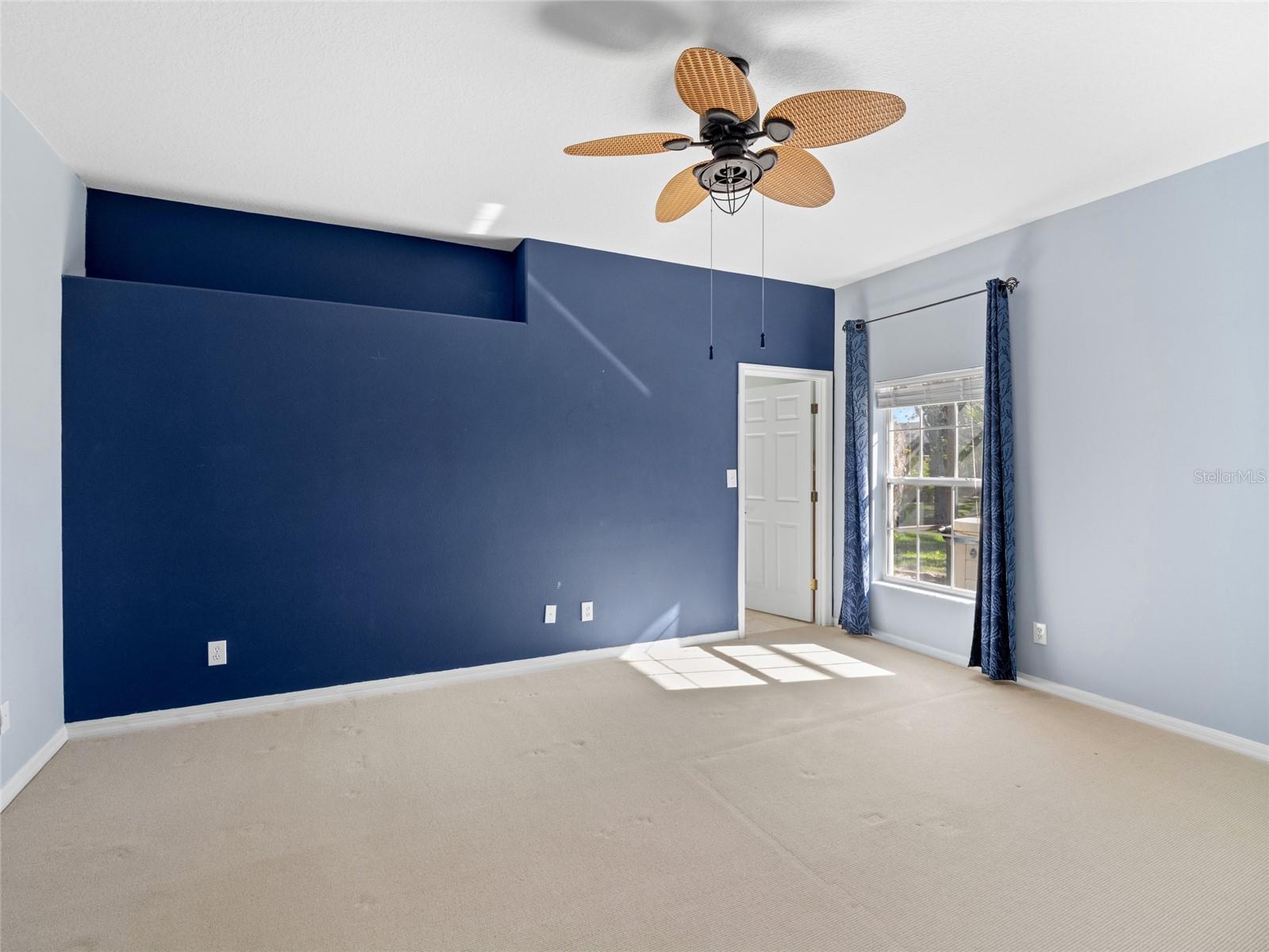 Image 21 of 48 For 5558 Duskywing Drive