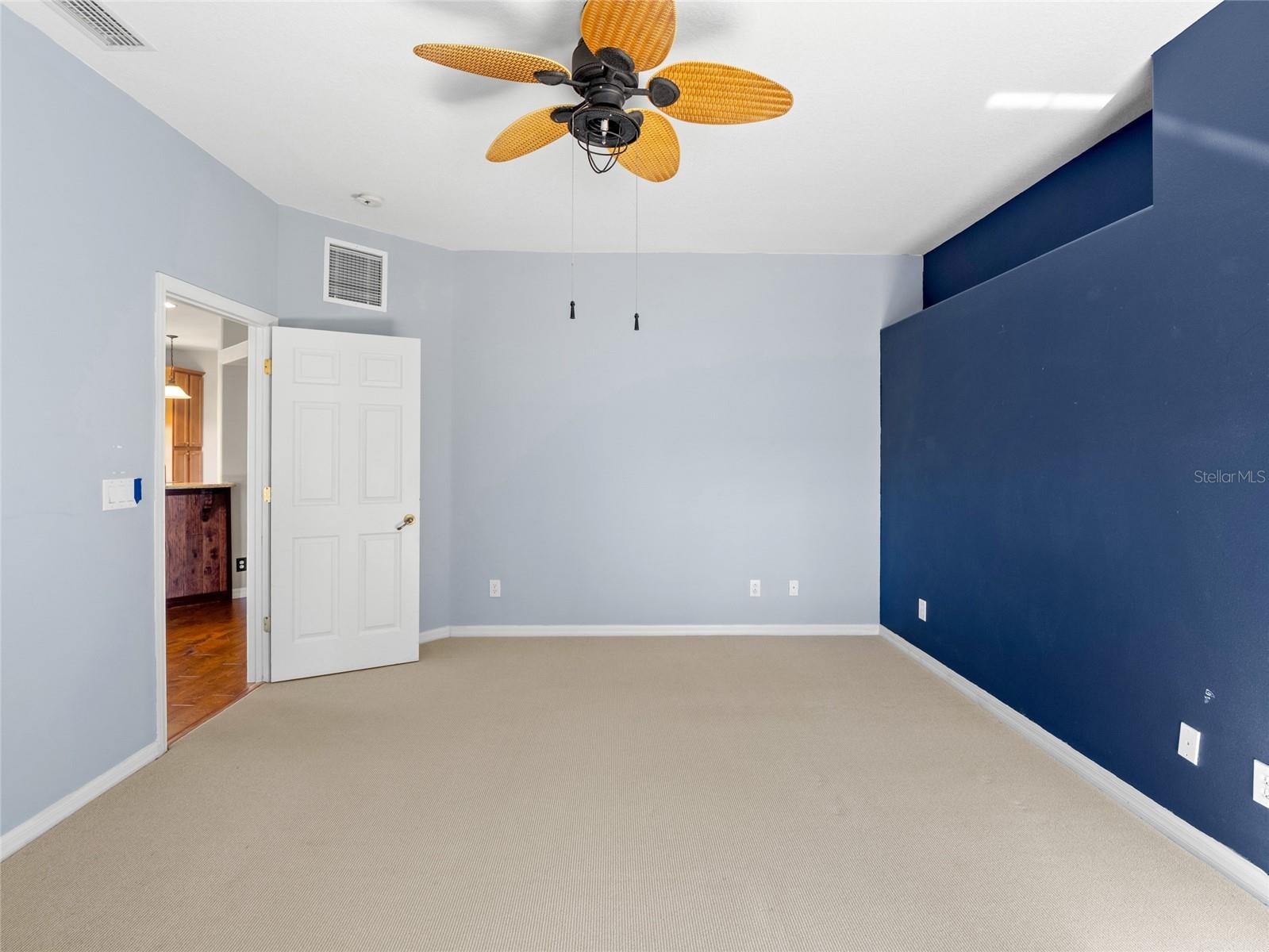 Image 23 of 48 For 5558 Duskywing Drive