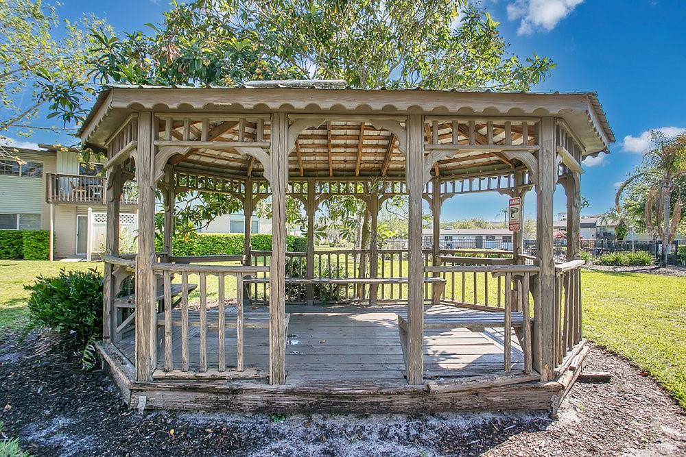 Image 24 of 27 For 1695 Lee Road E204