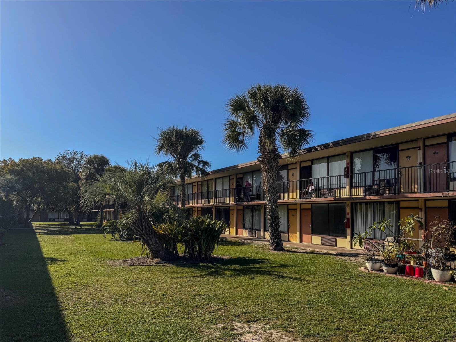 Image 10 of 20 For 7900 Orange Blossom Trail